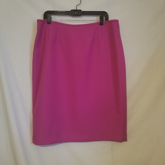 2pc Le Suit - Picture 2 of 3